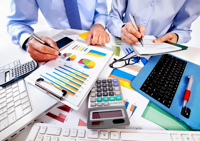 Accounting and Tax Services in Dubai, Business Setup Services in UAE by Engage Experts